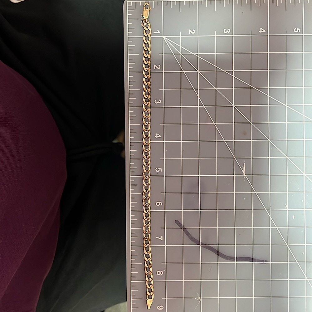 Men’s Gold bracelet 8.5” long - Picture 1 of 3